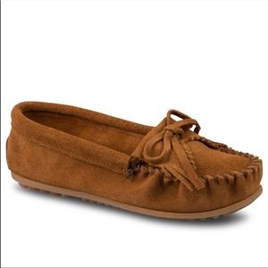 Minnetonka Moccasins Size 10